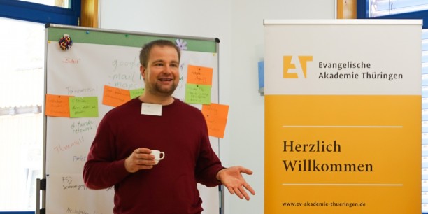 Journalist Stefan Mey erklärte technische Hintergründe, kriminielle Abgründe und zivilgesellschaftliche Vorteile des Darknet. Foto: © EAT