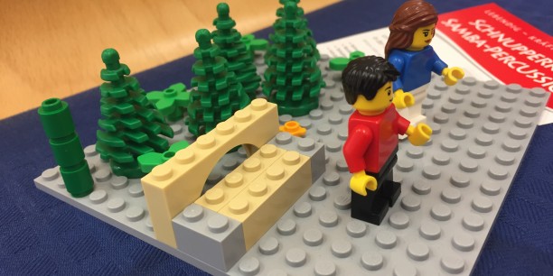 Kulissen, Szenen und Geschichten konnten auch mit Lego-Figuren umgesetzt werden. Foto: © EAT