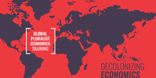 Das Global Pluralist Economics Training wird zum zweiten Mal für 15 Studierende der Wirtschaftswissenschaften aus Ländern des globalen Südens ausgeschrieben. Grafik: © Benjamin Petersen.