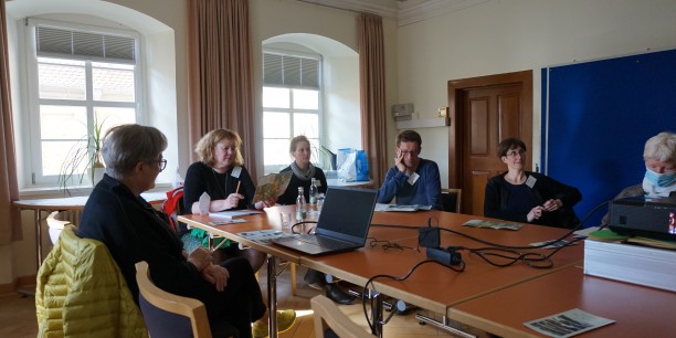 In den nachmittäglichen Workshops sprachen die Teilnehmenden über Beispielprojekte aus Nöbdenitz, Tonndorf und der Dübener Heide. Foto: © Funk/EAT