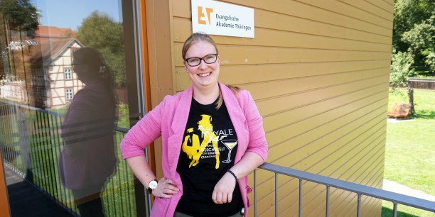 Maria Dreißigacker, unsere FSJlerin 2016/17, gibt den Staffelstab weiter. Foto: ©Annekathrin Härter