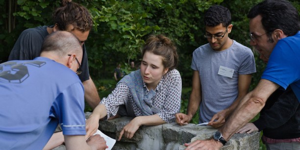 Die Sommerakademie in Neudietendorf gehört zu den wenigen akademischen Bildungsangeboten, die im Bereich Wirtschaftswissenschaft die ausgetretenen Pfade verlassen. Foto: ©Privat/Hannah Beck