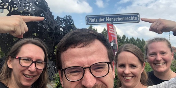 In der Karlsruher Innenstadt gibt es zum Thema Menschenrechte viel zu entdecken. Foto: © Philipp Buchallik